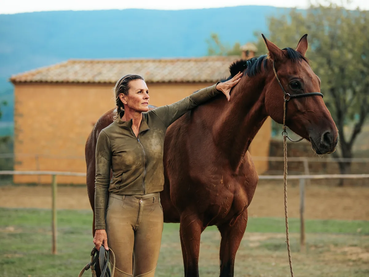 Cours d'équitation à Neuville-les-Dames, Ain